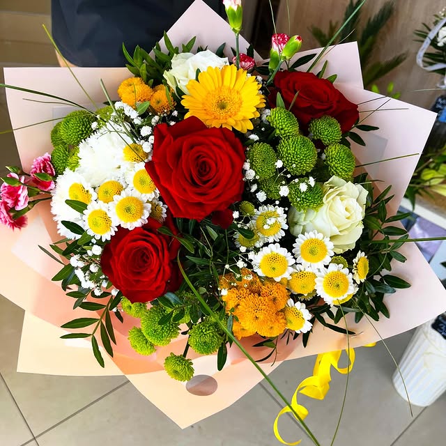 Kytica na objednávku ~ vo veselých farbách🌞🌹🌼🌸