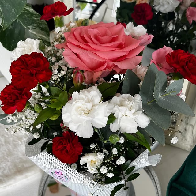 Jednoduchá kytička vo florexe- o kytičku sa nemusíte veľa starať, stačí raz…